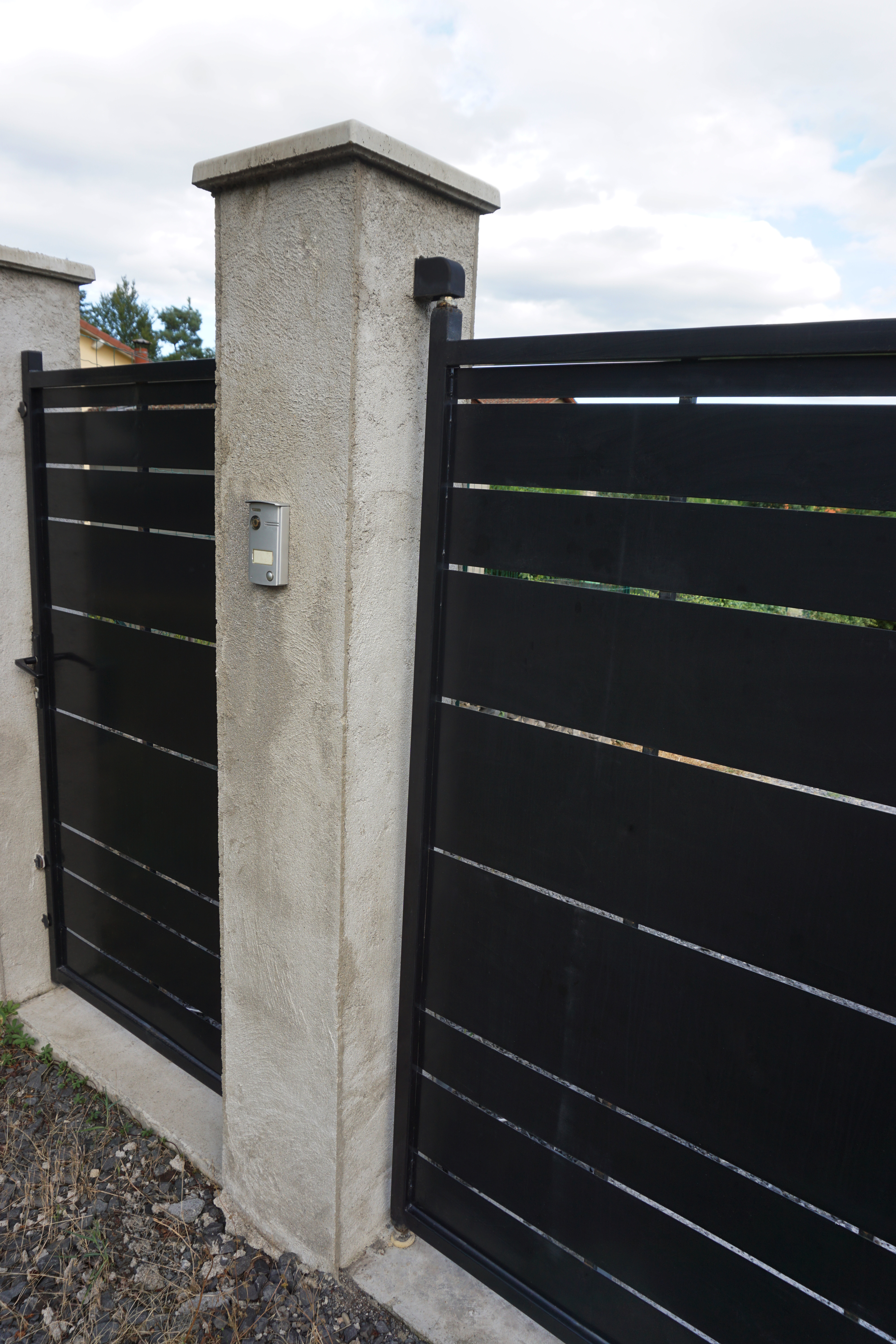 Locksmiths / Metalworkers