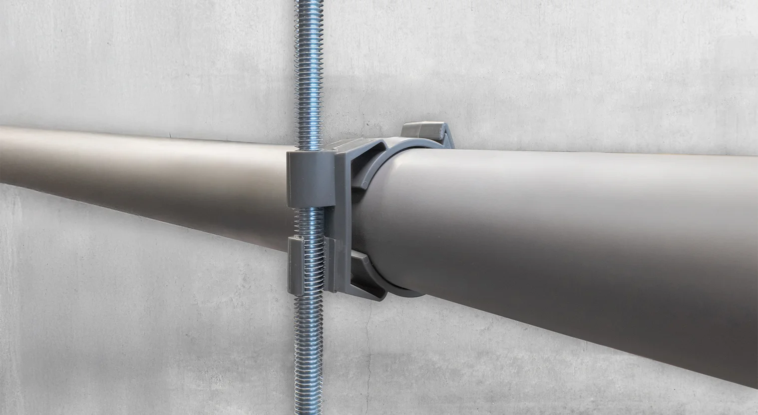 COLLIER TWIST - in situ avec fond-2 copie