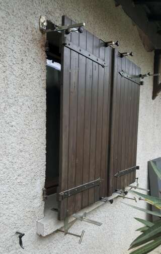 Malette de rallonge d'appui de fenêtre en situation