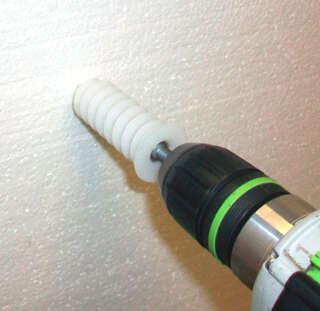 CHEVILLE POLYSTYRÈNE mise en œuvre