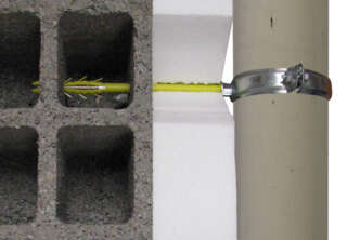 Fixation de dauphins vue en coupe