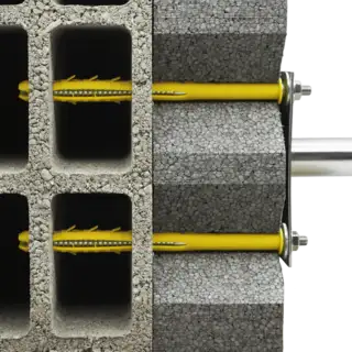 Fixation parabole ISO - vue en coupe